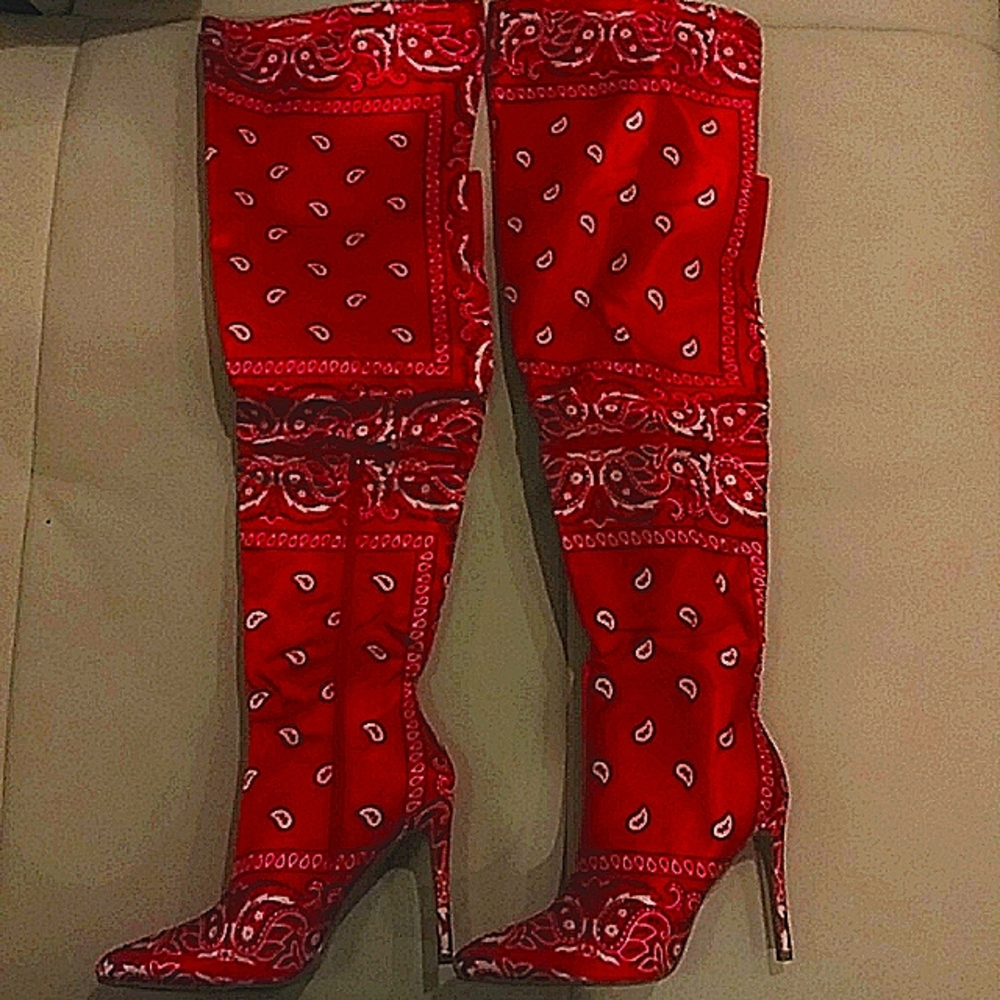Lady heels